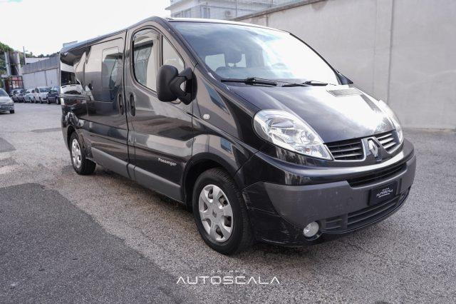 RENAULT Trafic T27 2.5 dCi 150cv PC-TN Passenger