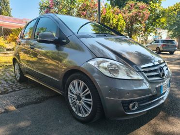 Mercedes CLASSE A 180 93.000KM ORIGINALI ADATTA A NEO