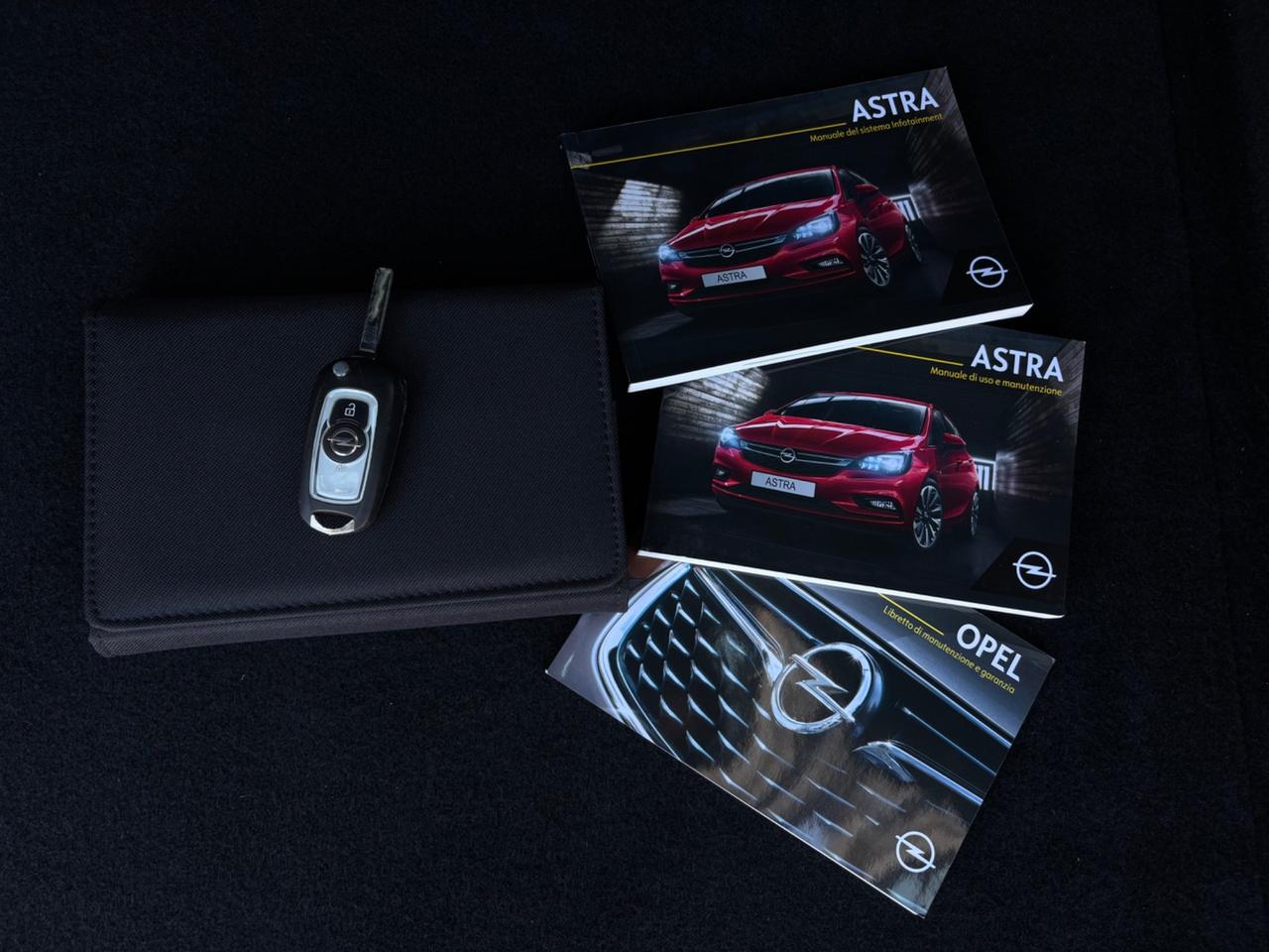 Opel Astra 1.6 CDTi 110CV. Garanzia 12mesi. Neopatentati