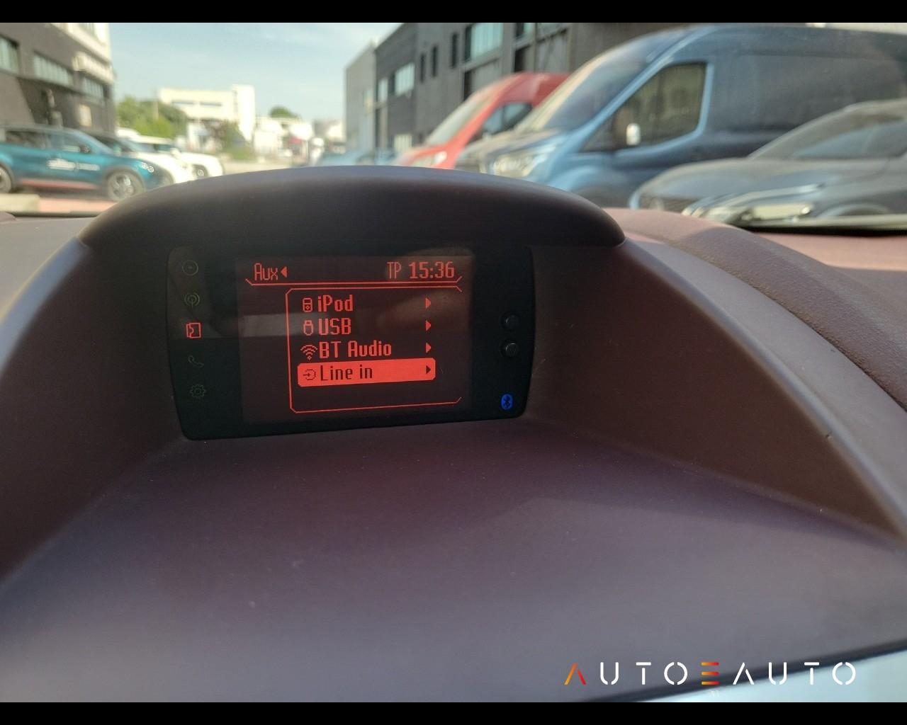 FORD Fiesta VI - fiesta 1.4 16v Titanium Gpl 5p