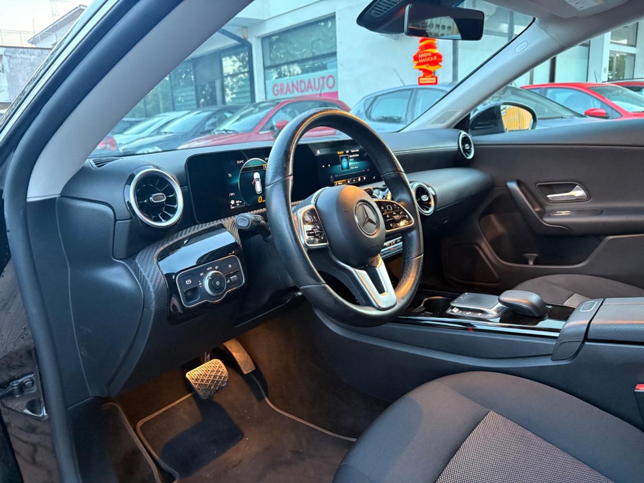 Mercedes-benz CLA 180 d Automatic Shooting Brake Executive