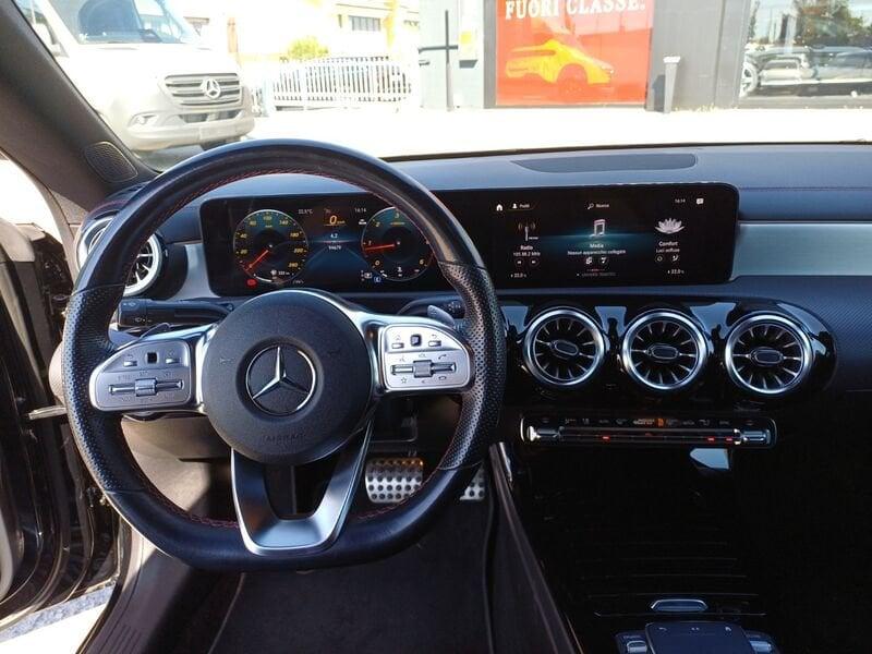 Mercedes-Benz CLA CLA Coupé 180 d Automatic Premium NIGHT-PACK