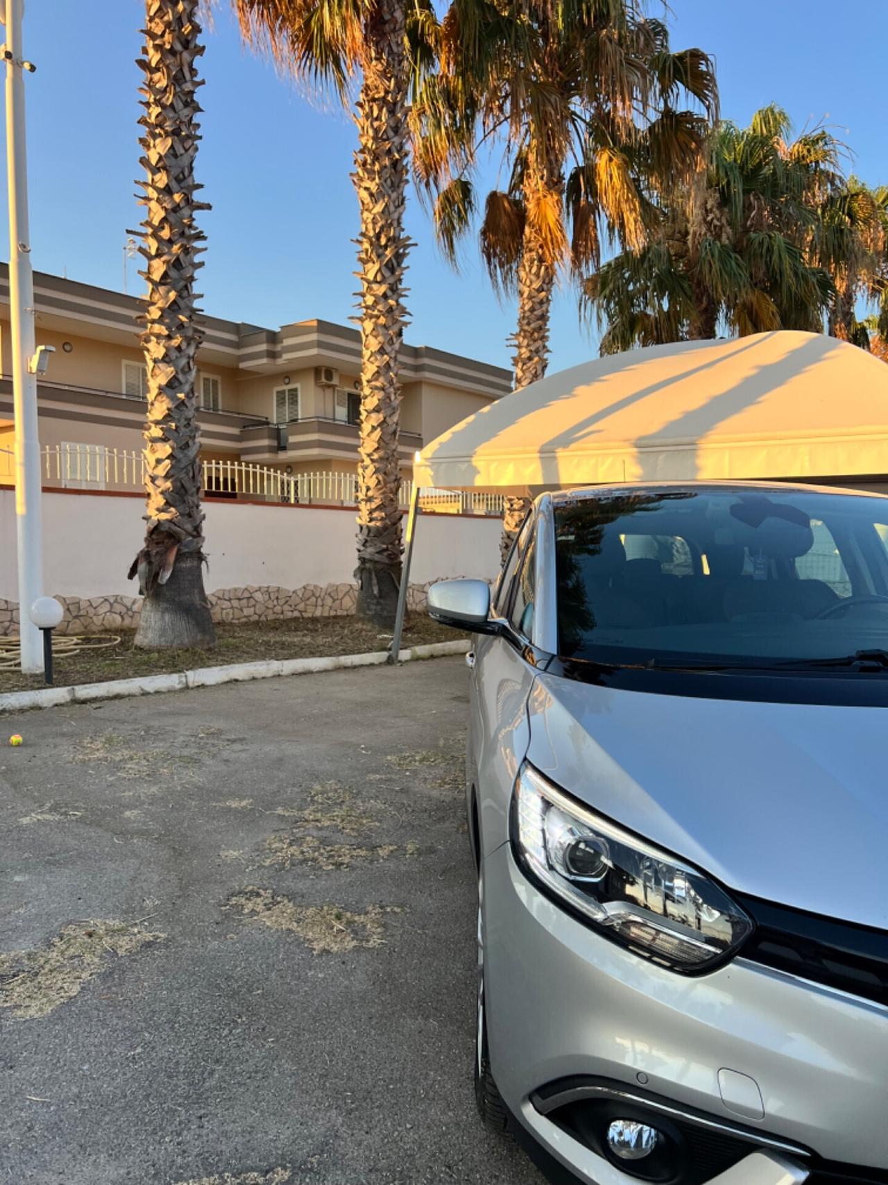 Renault Scenic Scénic Blue dCi 120 CV Sport Edition2