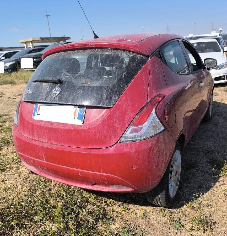 Lancia Ypsilon 0.9 TwinAir 85 CV 5 porte S&S DFN Gold AUTOMATICA