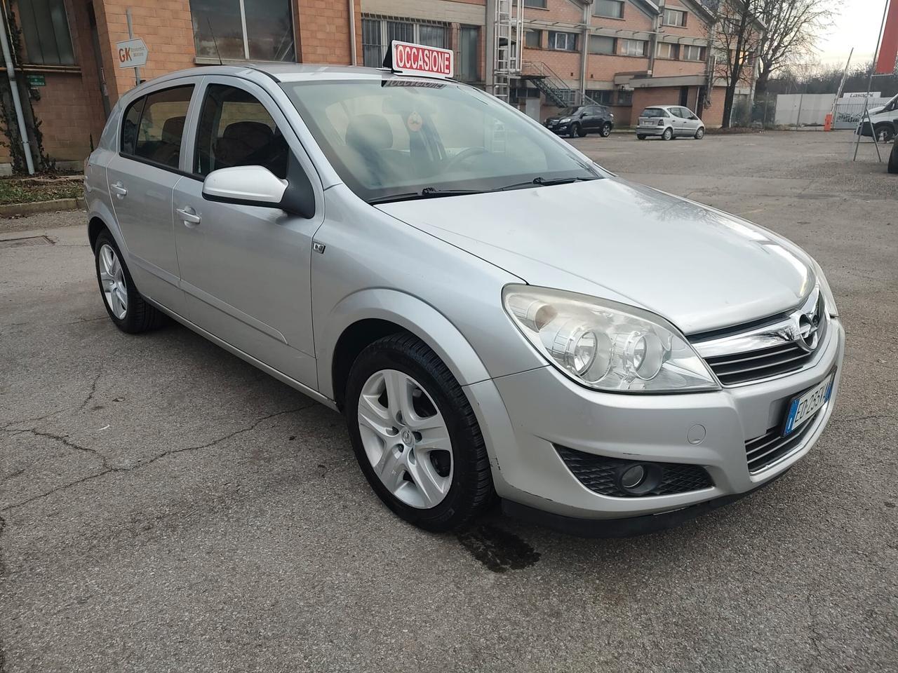 Opel Astra 1.6 16V VVT Station Wagon Cosmo, SOLO 60.000KM, OK NEOPATENTATI.