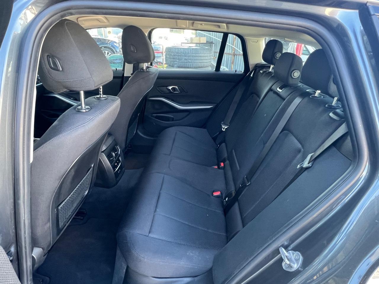 Bmw 320 320d 48V Touring Business Advantage