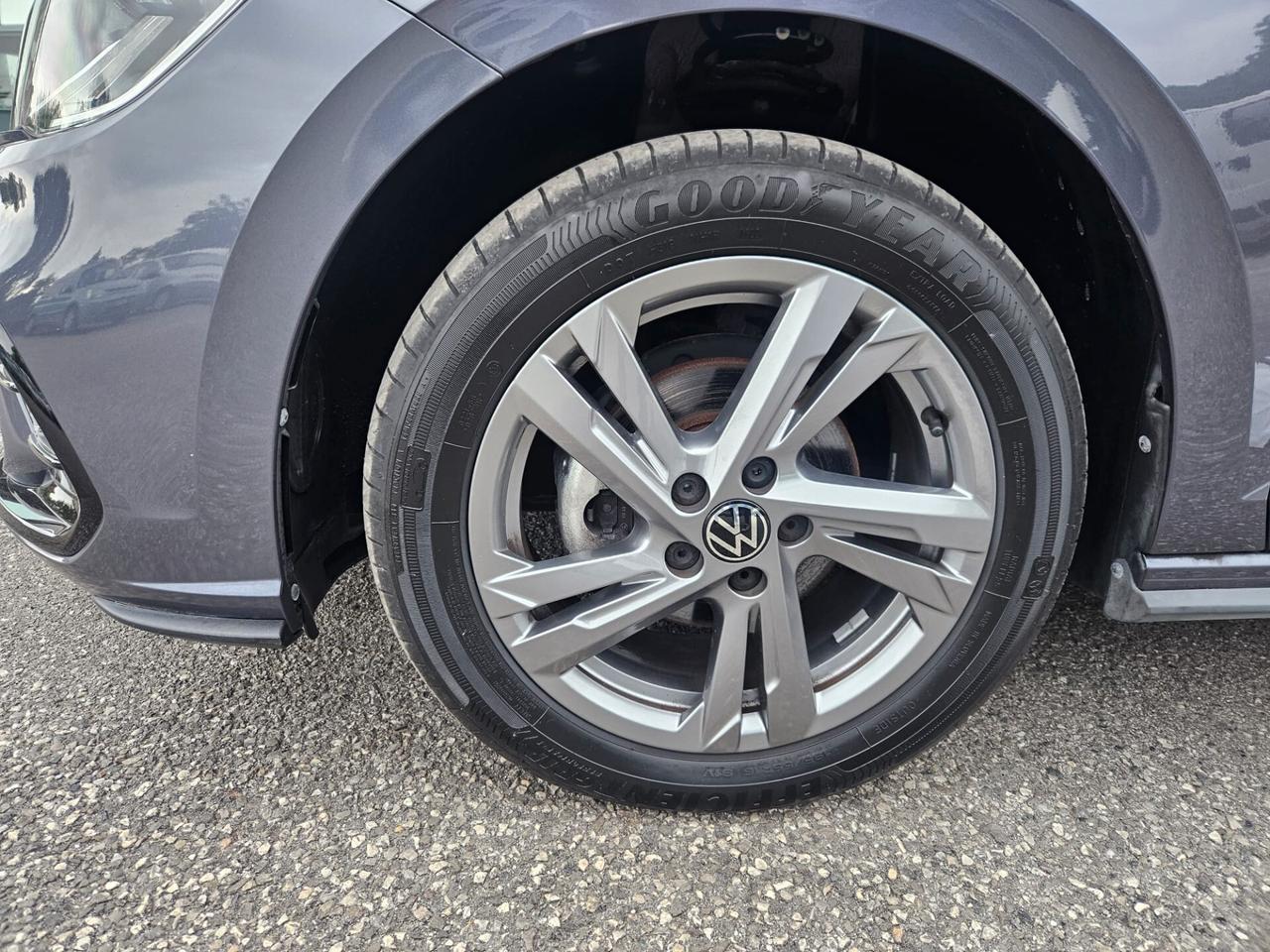 Volkswagen Polo 1.0 TSI DSG R-Line