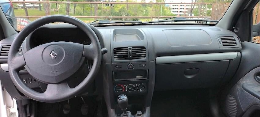 Renault Clio Storia 1.2 5 porte GPL Confort