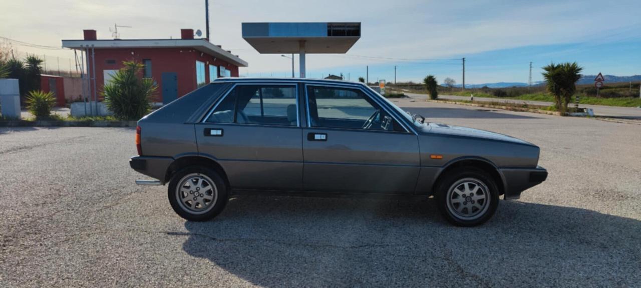 Lancia Delta 1.3