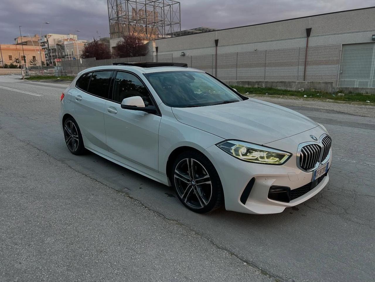 Bmw 118 118d 5p. Msport *TETTO*FULL