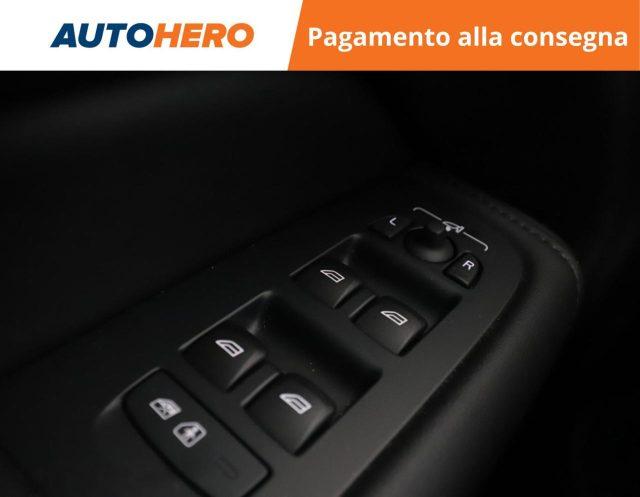 VOLVO XC60 B5 AWD automatico Ultra Dark