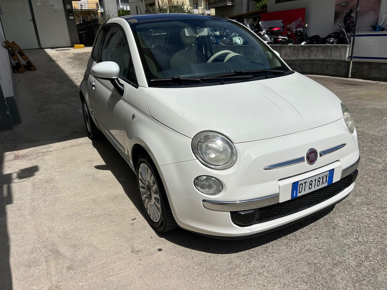 Fiat 500 1.2 Lounge ( POCHI KM ) NEOPATENTATI !!!!