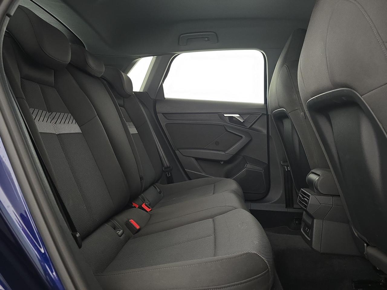 Audi A3 sportback 30 2.0 tdi business