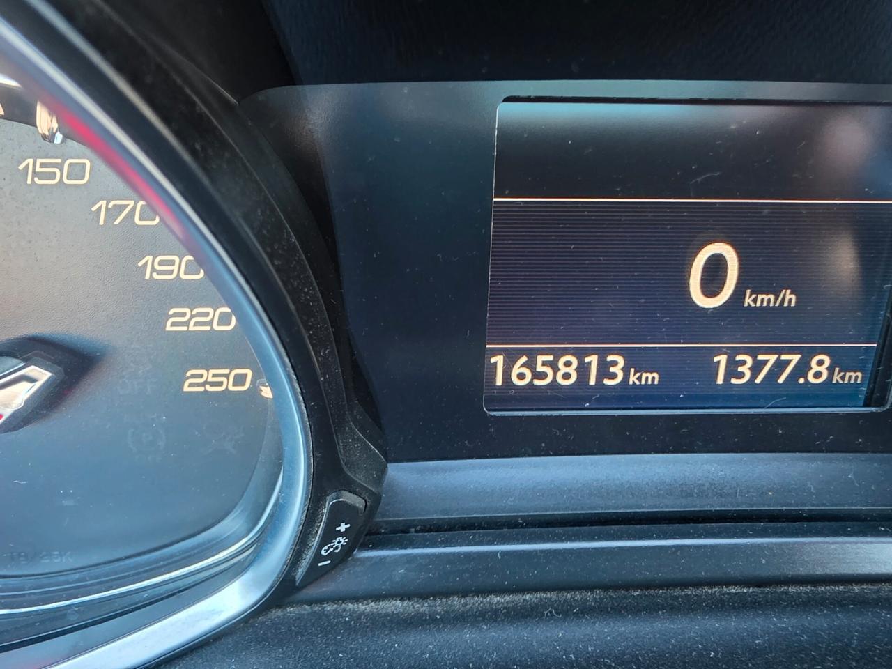 Peugeot 308 BlueHDi 120 S&S EAT6 SW Allure