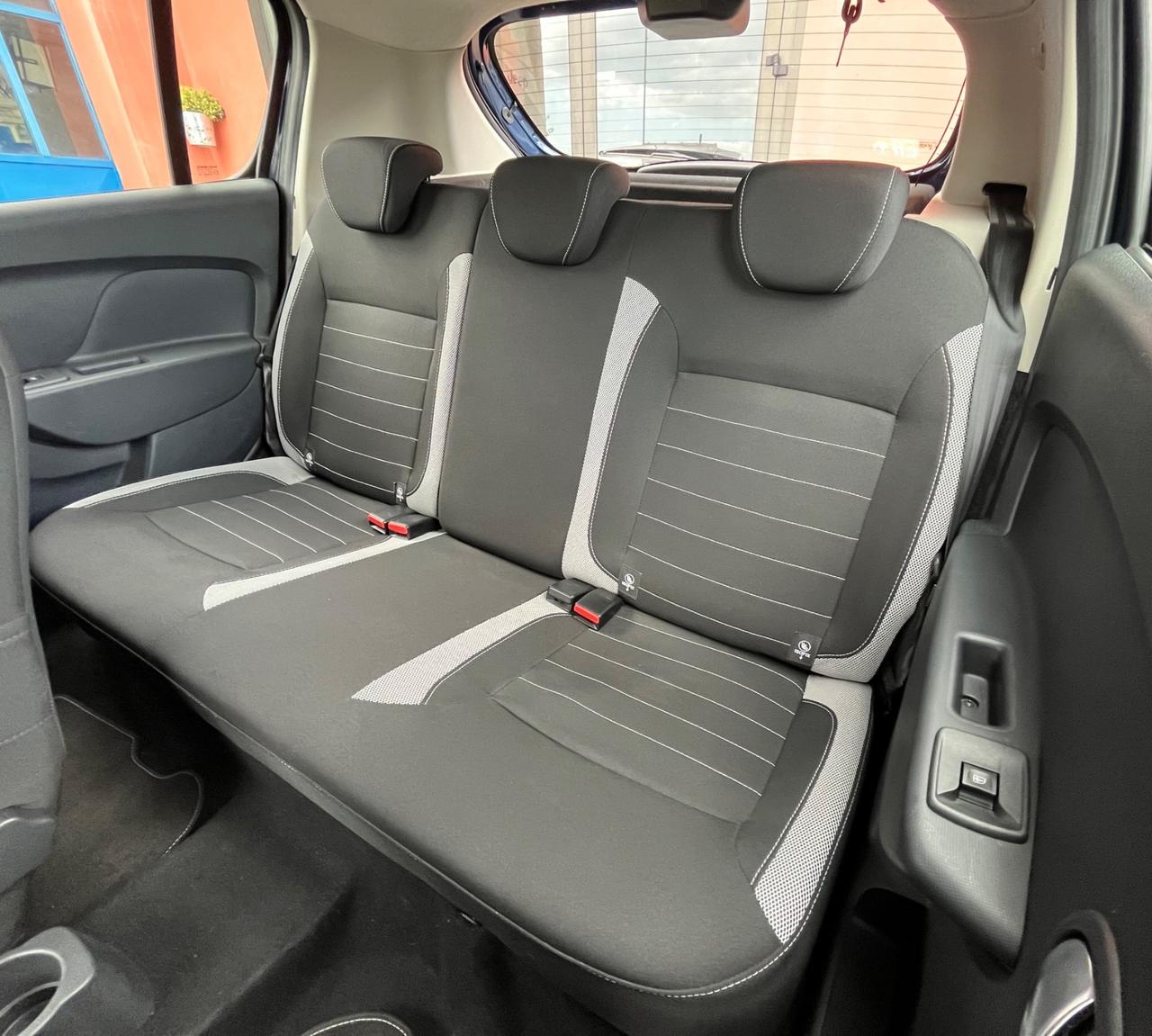 Dacia Sandero Stepway1.5dCi 90CVPrestige-km 99000-