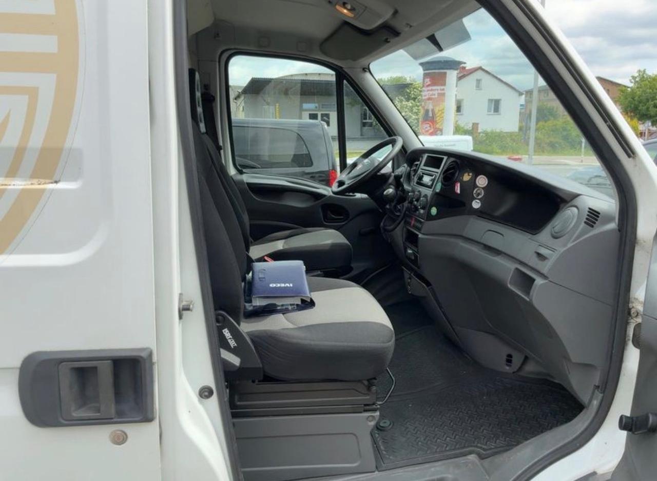 Iveco Daily 35S13V 2.3 HPT PL-TM Furgone