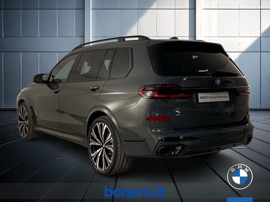 BMW X7 M 60 i 48V MSport Pro xDrive Steptronic