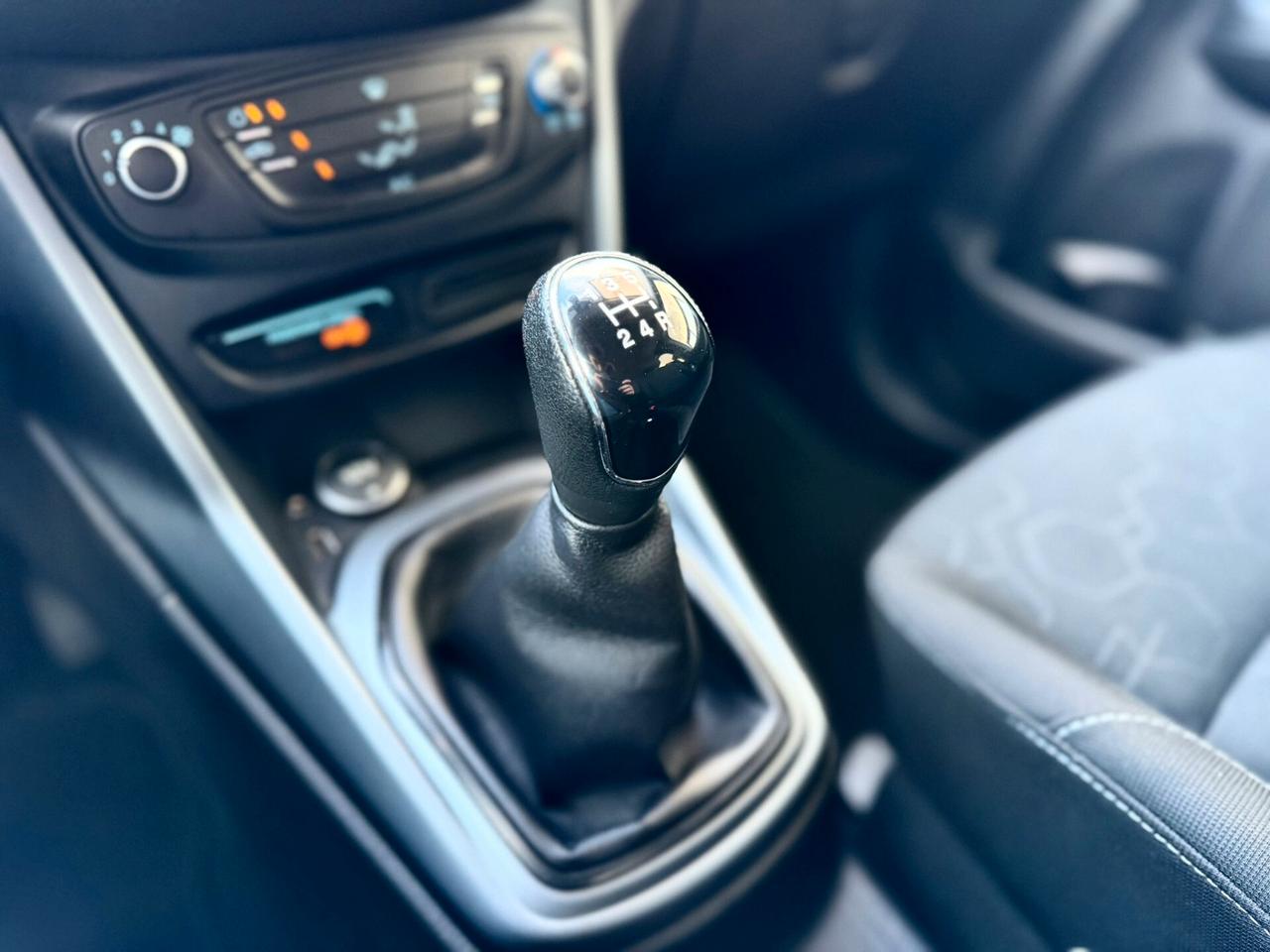 Ford B-Max 1.5 TDCi 75 CV Business Titanium