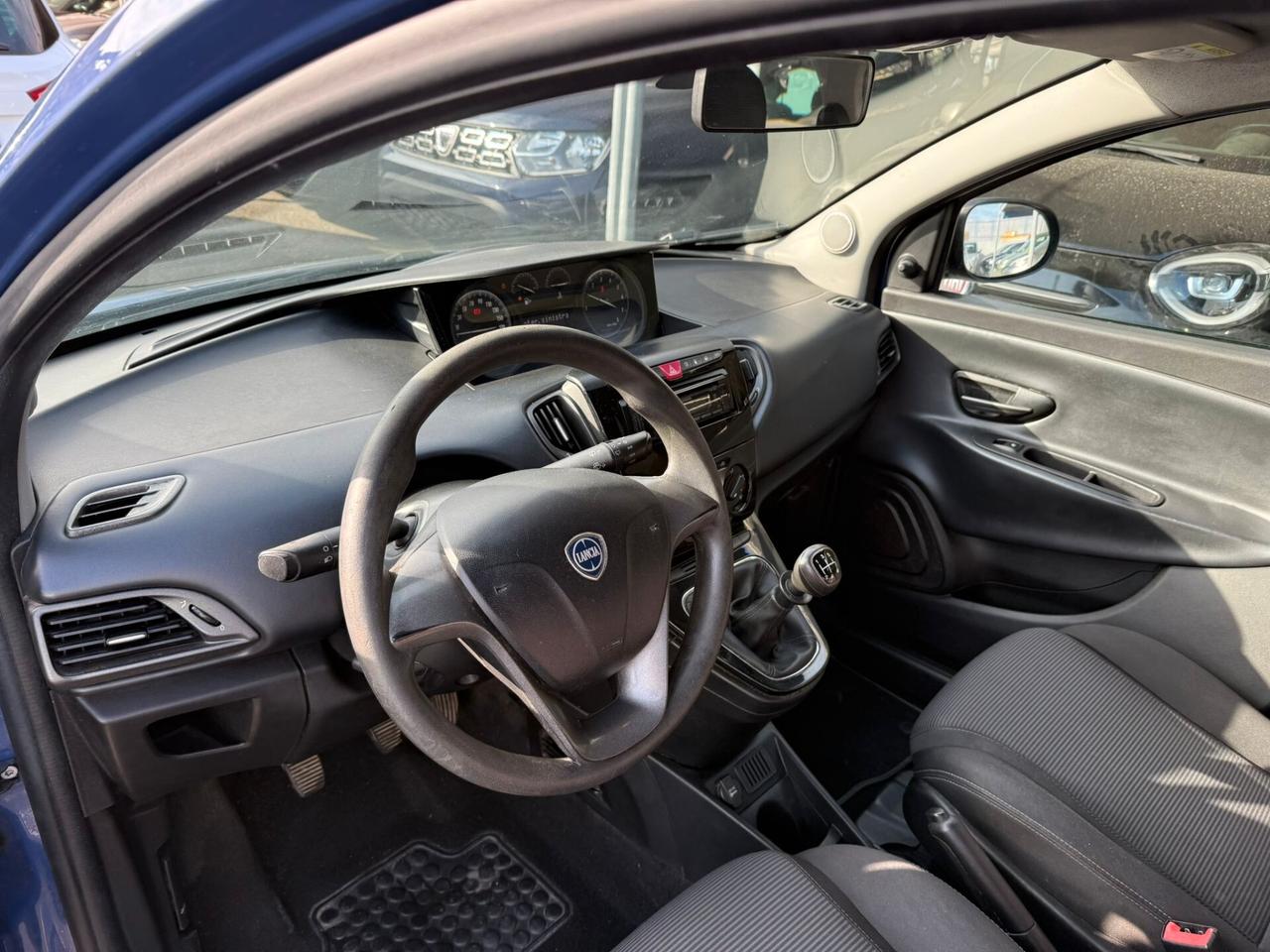 Lancia Ypsilon 1.2 69 CV 5 porte GPL Ecochic Gold