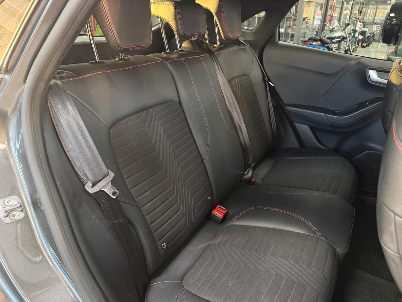 Ford Puma 1.0 EcoBoost Hybrid 125 CV S&S ST-Line X