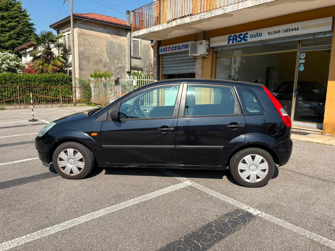 FORD Fiesta 1.4 16V 5p. Ghia