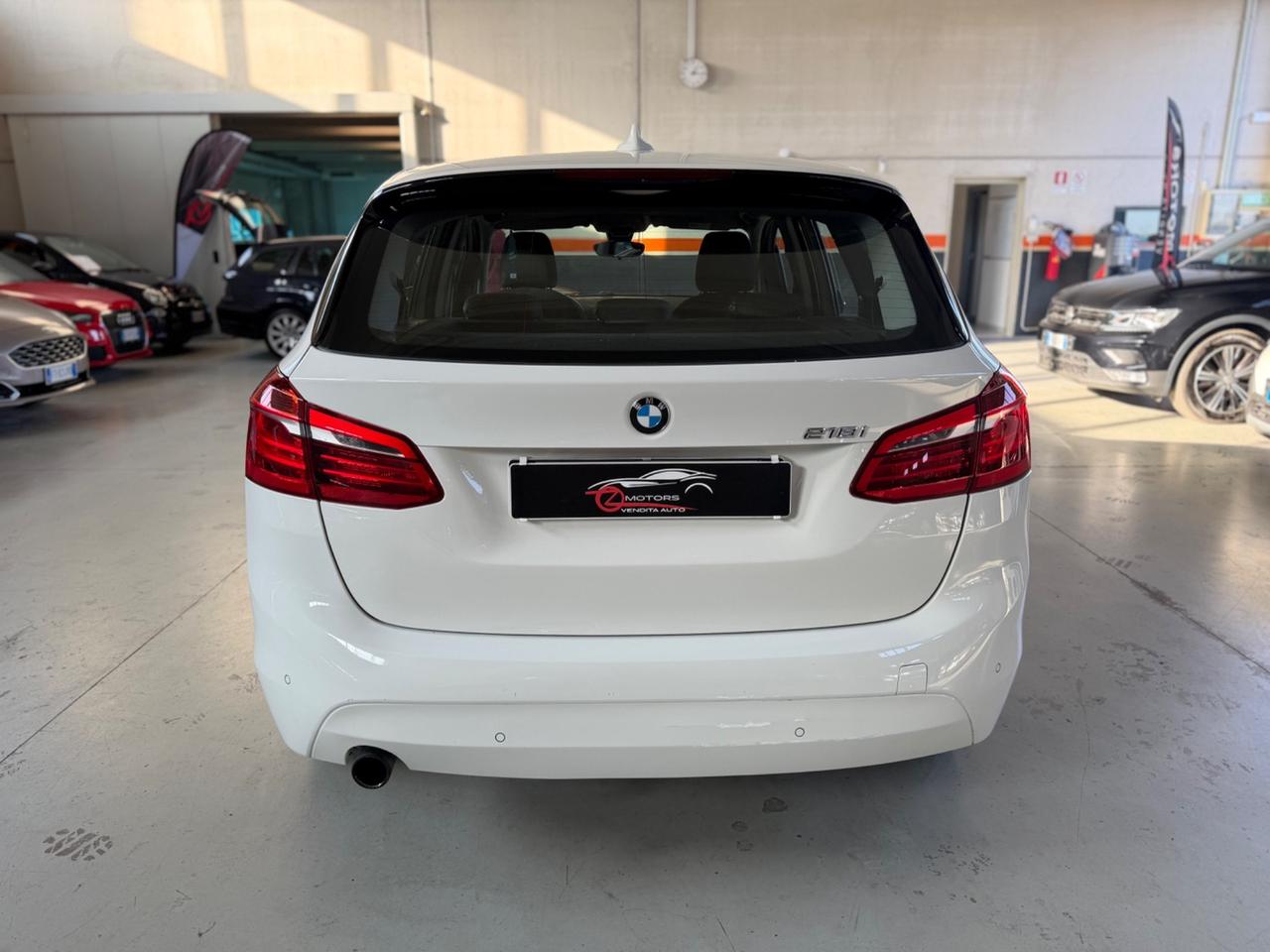 Bmw 2er Active Tourer 218i Advantage NEOPATENTATI
