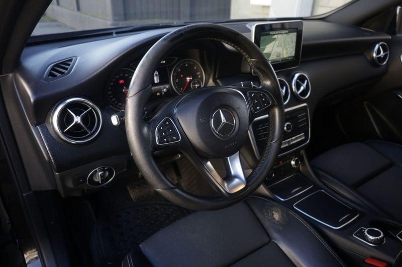 Mercedes-Benz Classe A Mercedes-Benz Classe A 180 d Automatic Business 80KW ANNO 2017