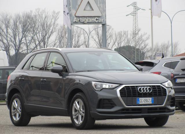 AUDI Q3 35 TDI S tronic Business