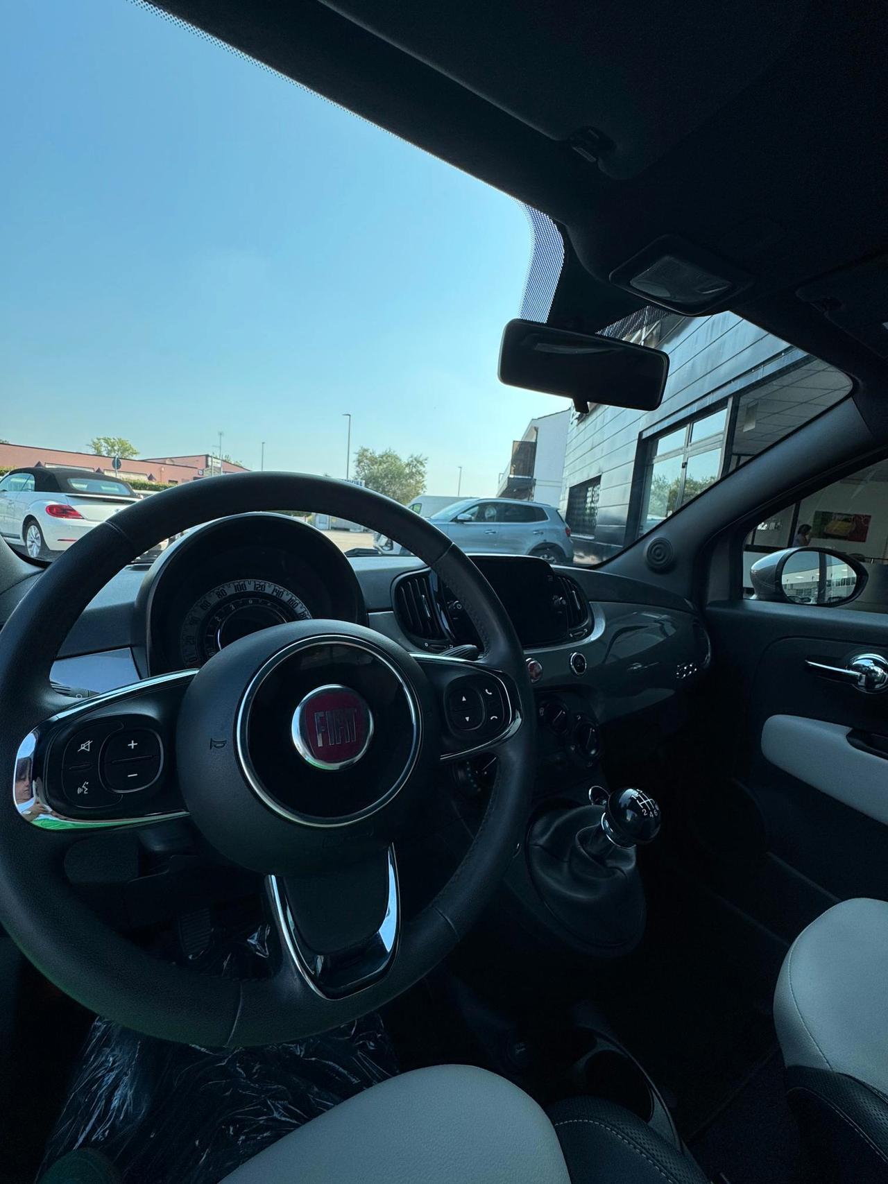 Fiat 500 1.0 hybrid Dolcevita 70cv