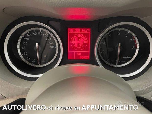 ALFA ROMEO 159 1.9 JTS 16V Distinctive 160cv-UNI