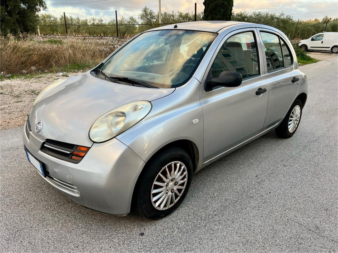 Nissan Micra 1.2 16V 5 porte Acenta