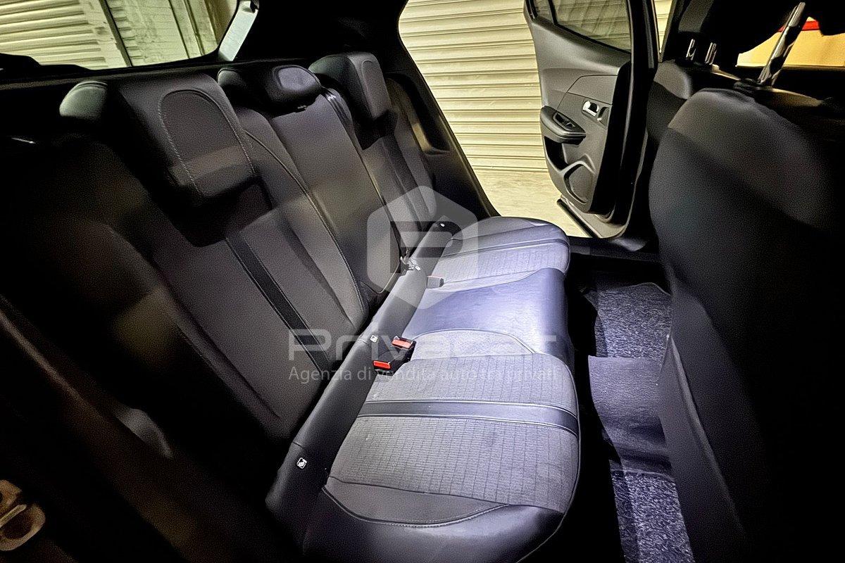 PEUGEOT 2008 BlueHDi 110 S&S Allure Pack