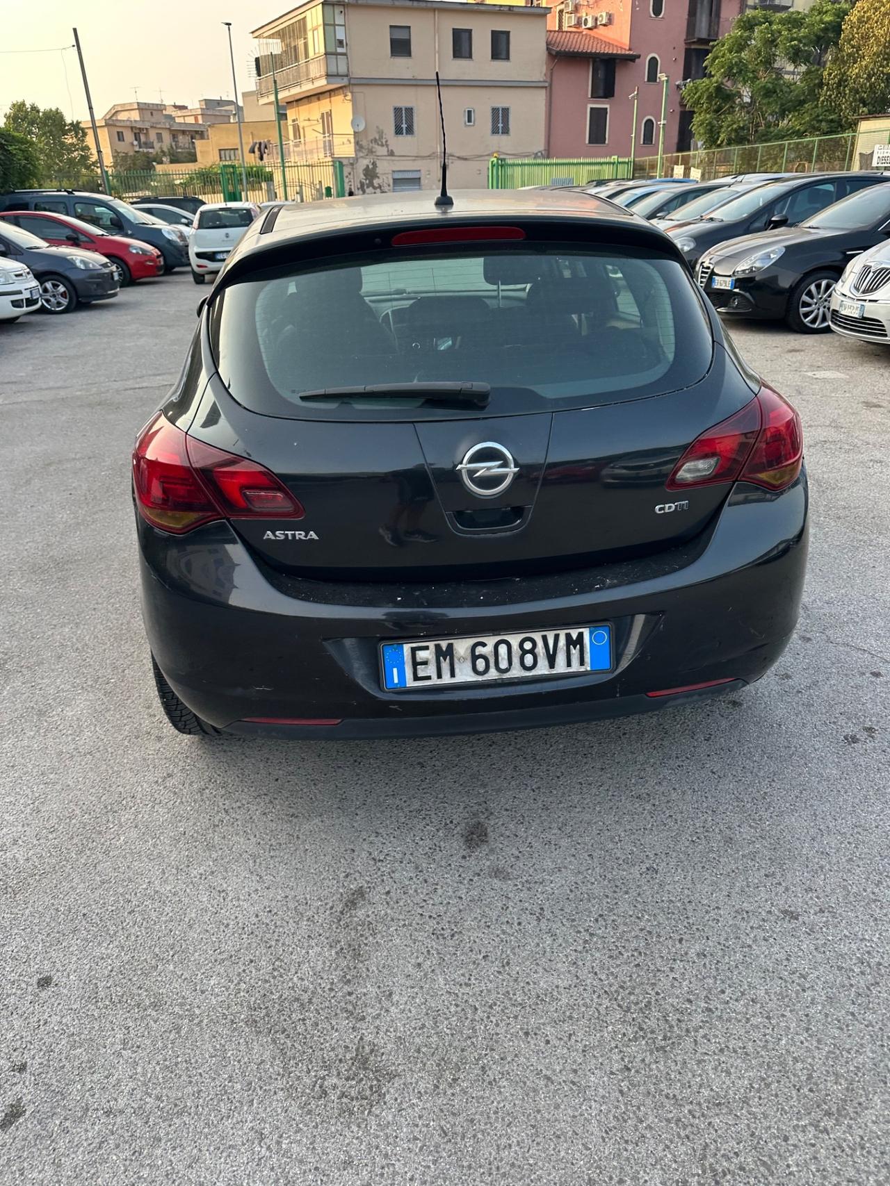 Opel Astra 1.7 CDTI 125CV 5 porte Cosmo