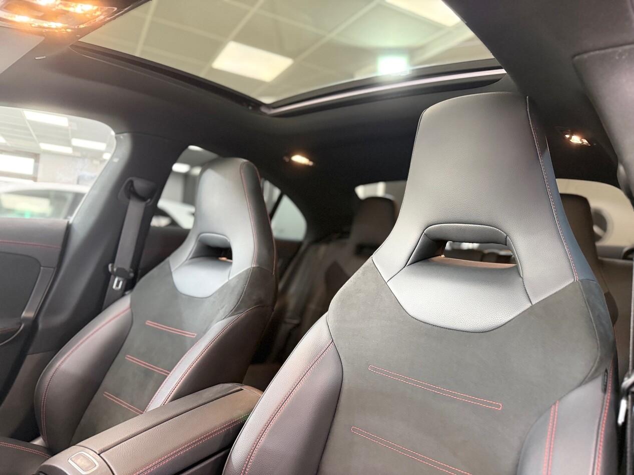 Mercedes Classe CLA 220 d Premium 4matic auto