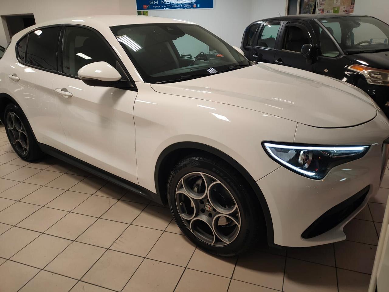 Alfa Romeo Stelvio 2.2 Turbodiesel 160 CV AT8 RWD Sport-Tech