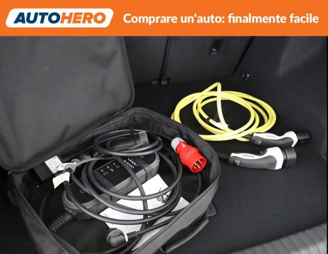 AUDI Q3 45 TFSI e S tronic