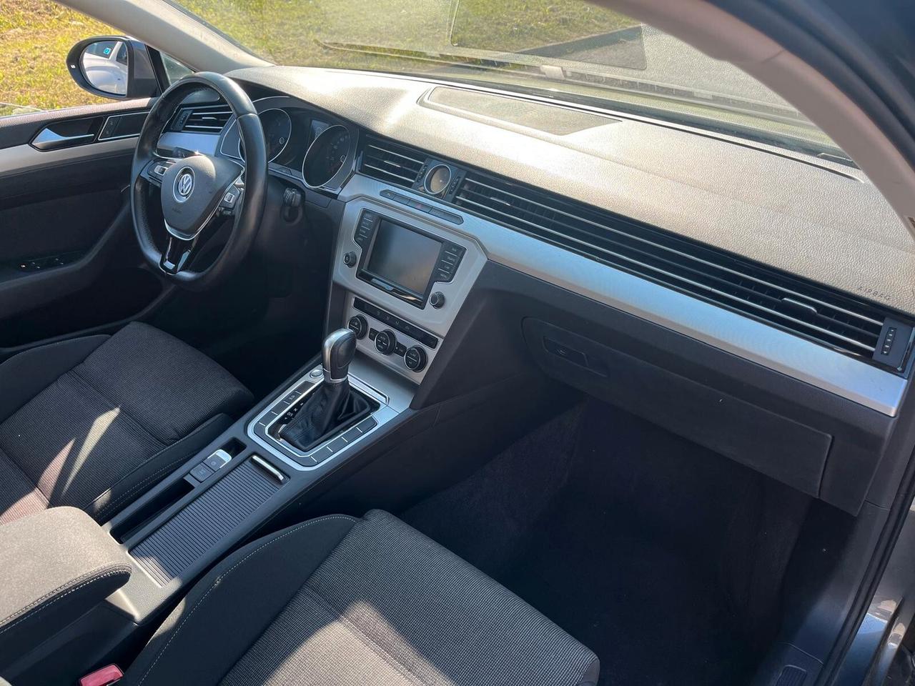 Volkswagen Passat Variant 2.0 TDI DSG Comfortline BlueMotion Technology
