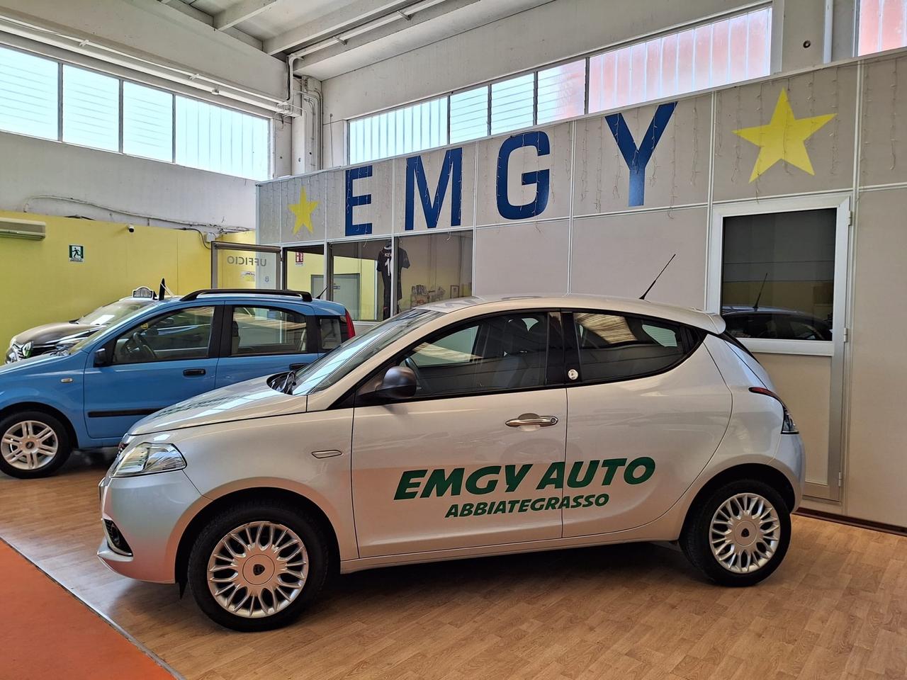Lancia Ypsilon 1.2 GPL AUTO IN NOLEGGIO