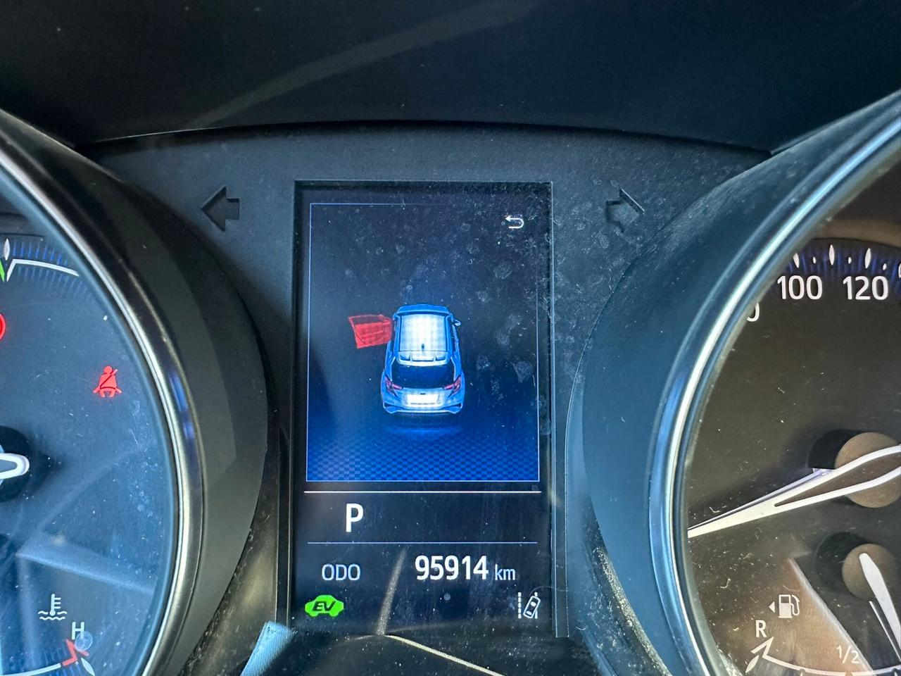 Toyota C-HR 1.8 Hybrid E-CVT Active