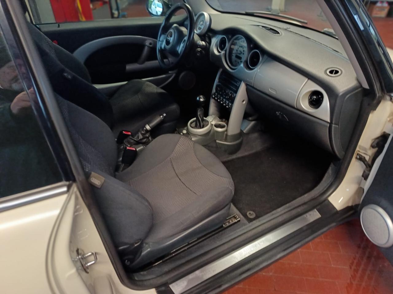 MINI 1.6 16V Cooper - 2004 ASI