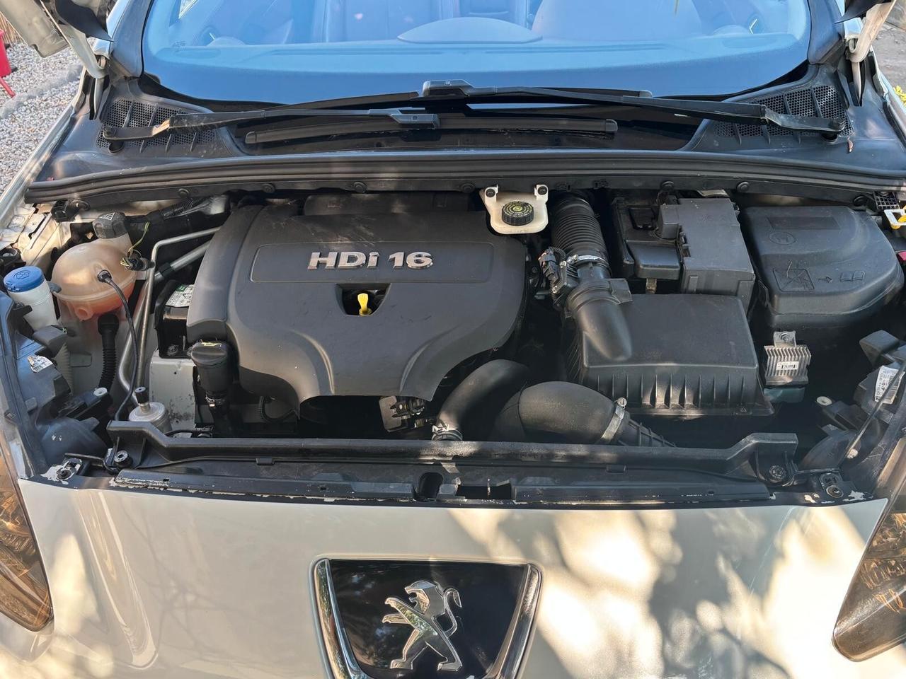 Peugeot 308 2.0 HDi 150CV SW Sport