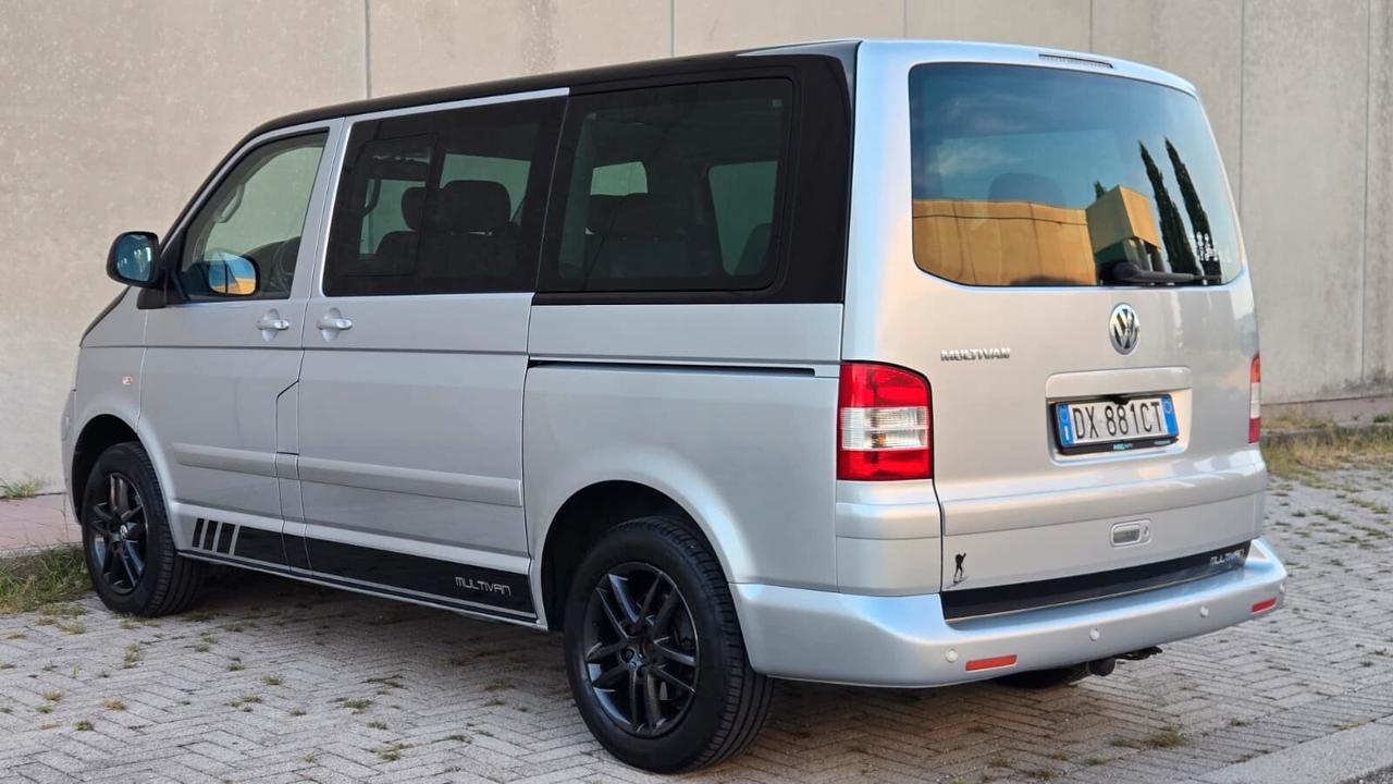 Volkswagen Transporter Caravelle 2.5 TDI/174CV 4mot. highline