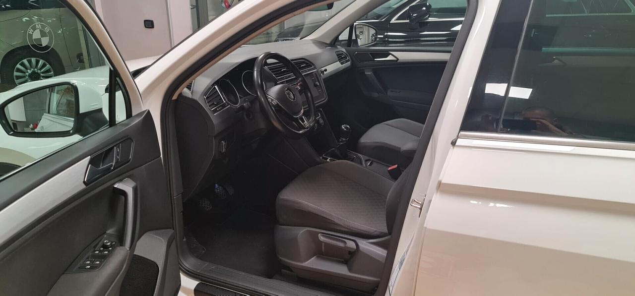 Volkswagen Tiguan 1.6 TDI SCR R-line BlueMotion