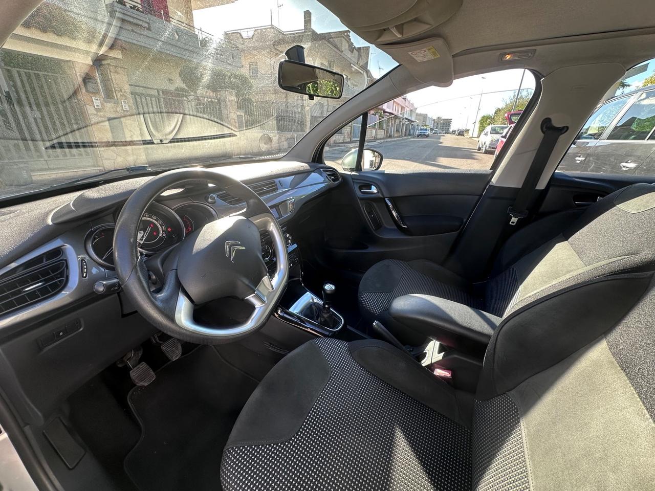 Citroen C3 PureTech Exclusive PERFETTA