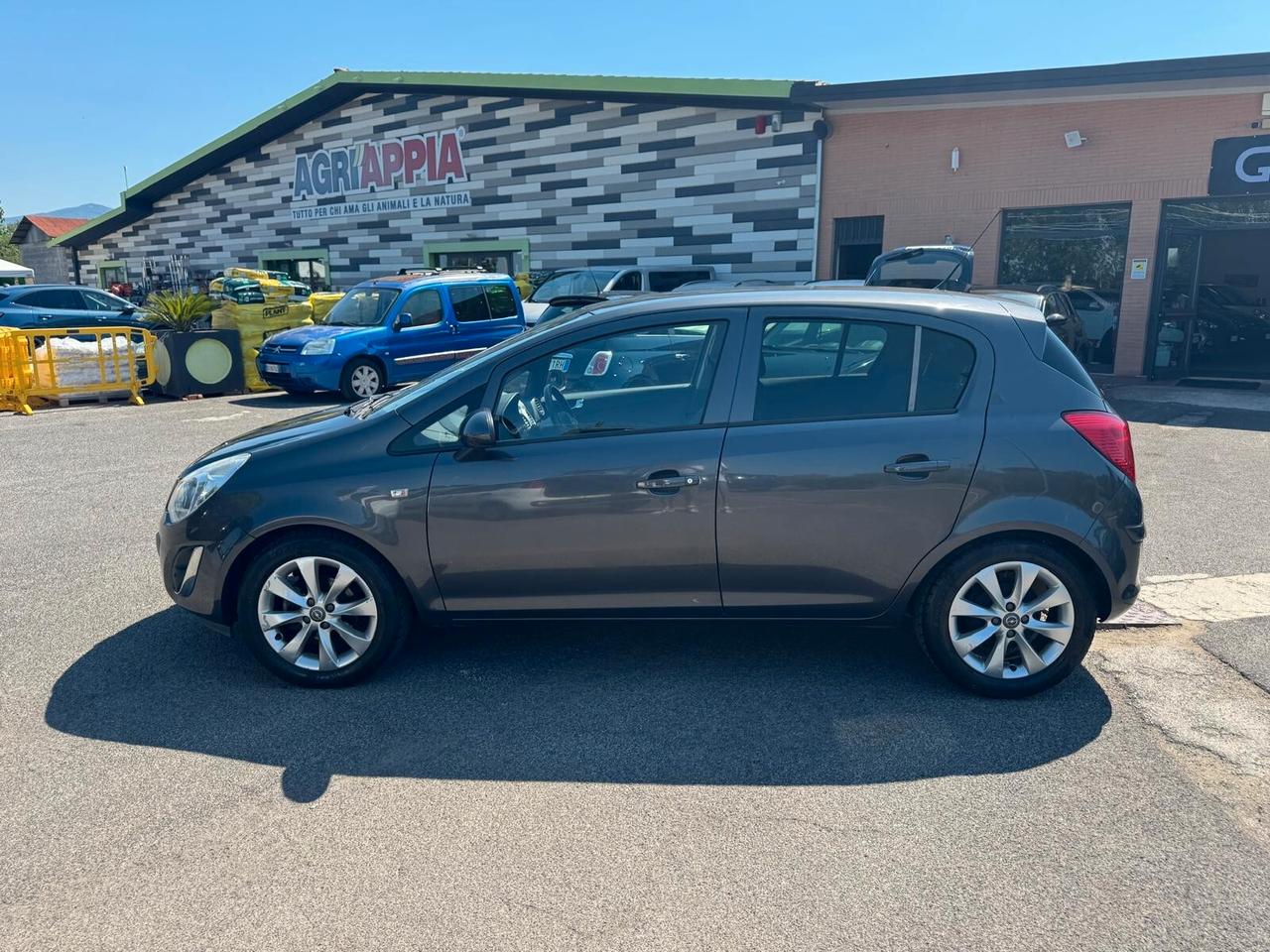 Opel Corsa 1.2 BENZ 85CV 5P KM 67000 - 2013