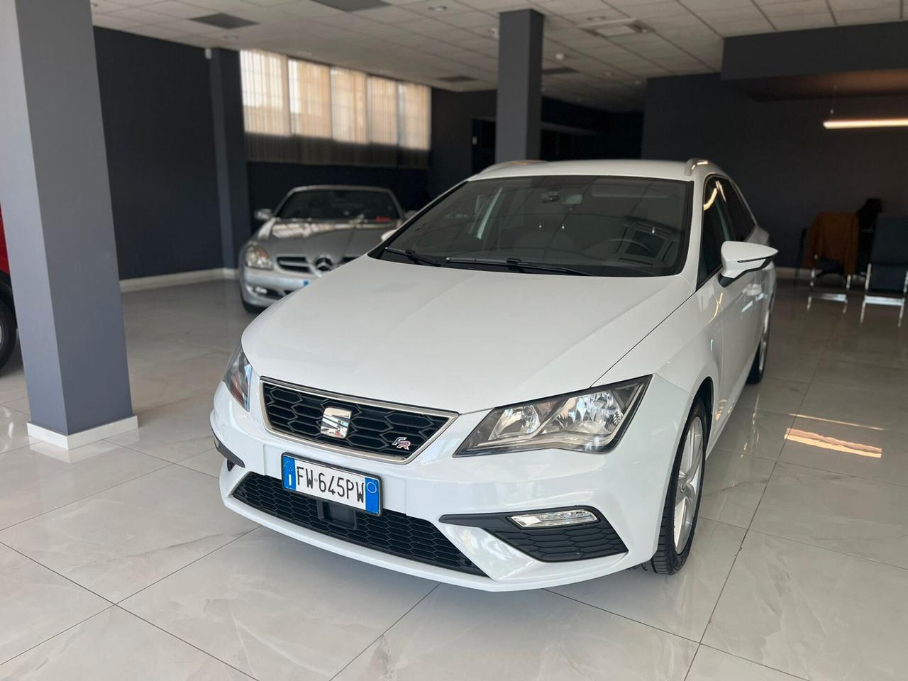 Seat Leon 1.6 TDI 115 CV ST Style *PIENO OMAGGIO*