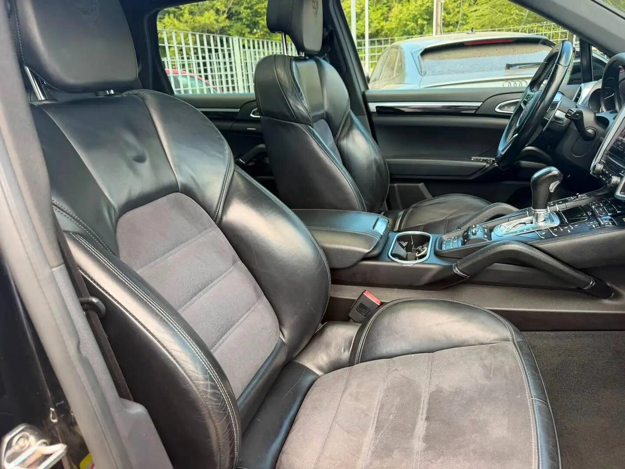 Porsche Cayenne 3.0 Diesel Platinum Edition