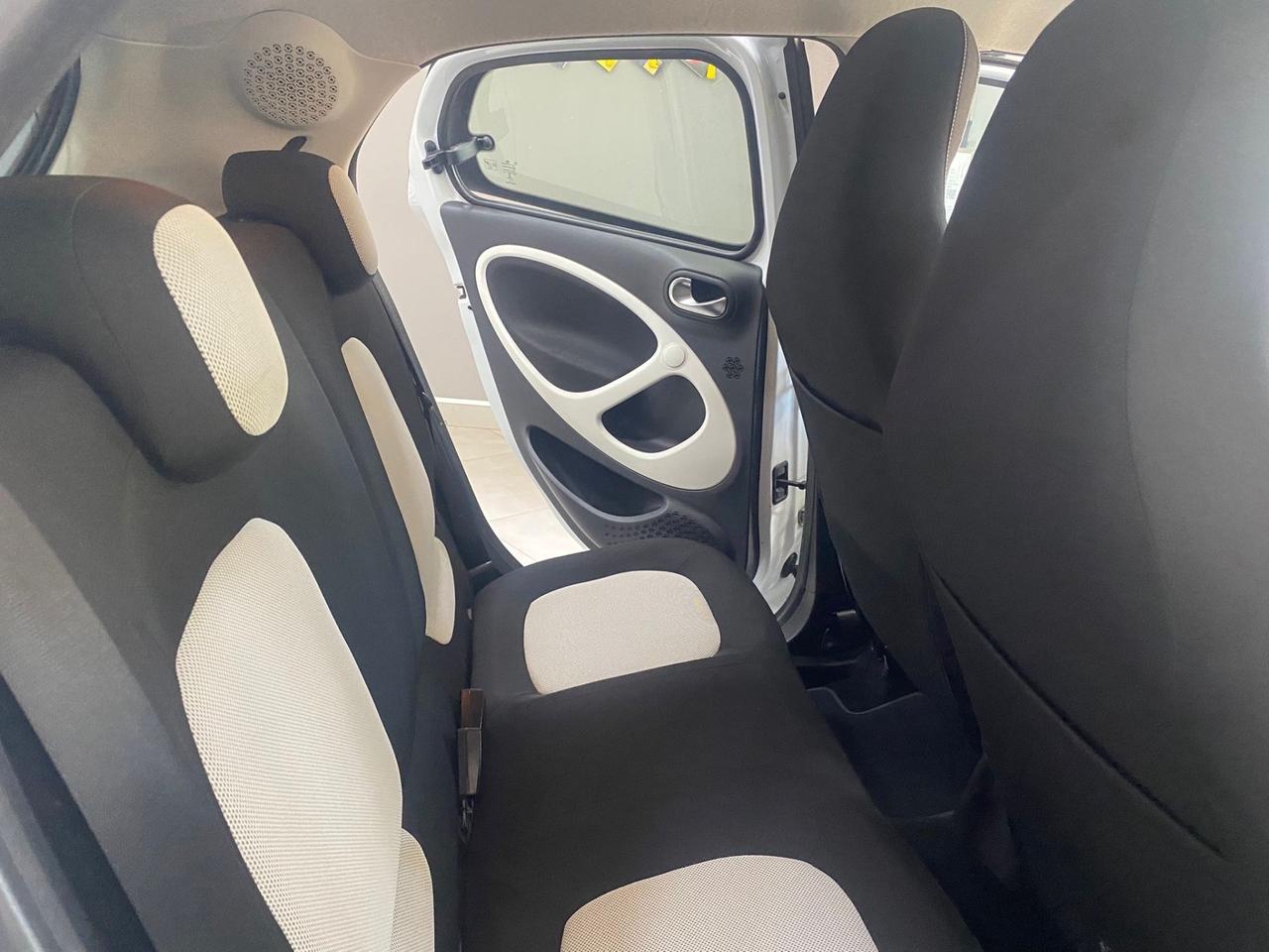 Smart ForFour 70 1.0 Passion