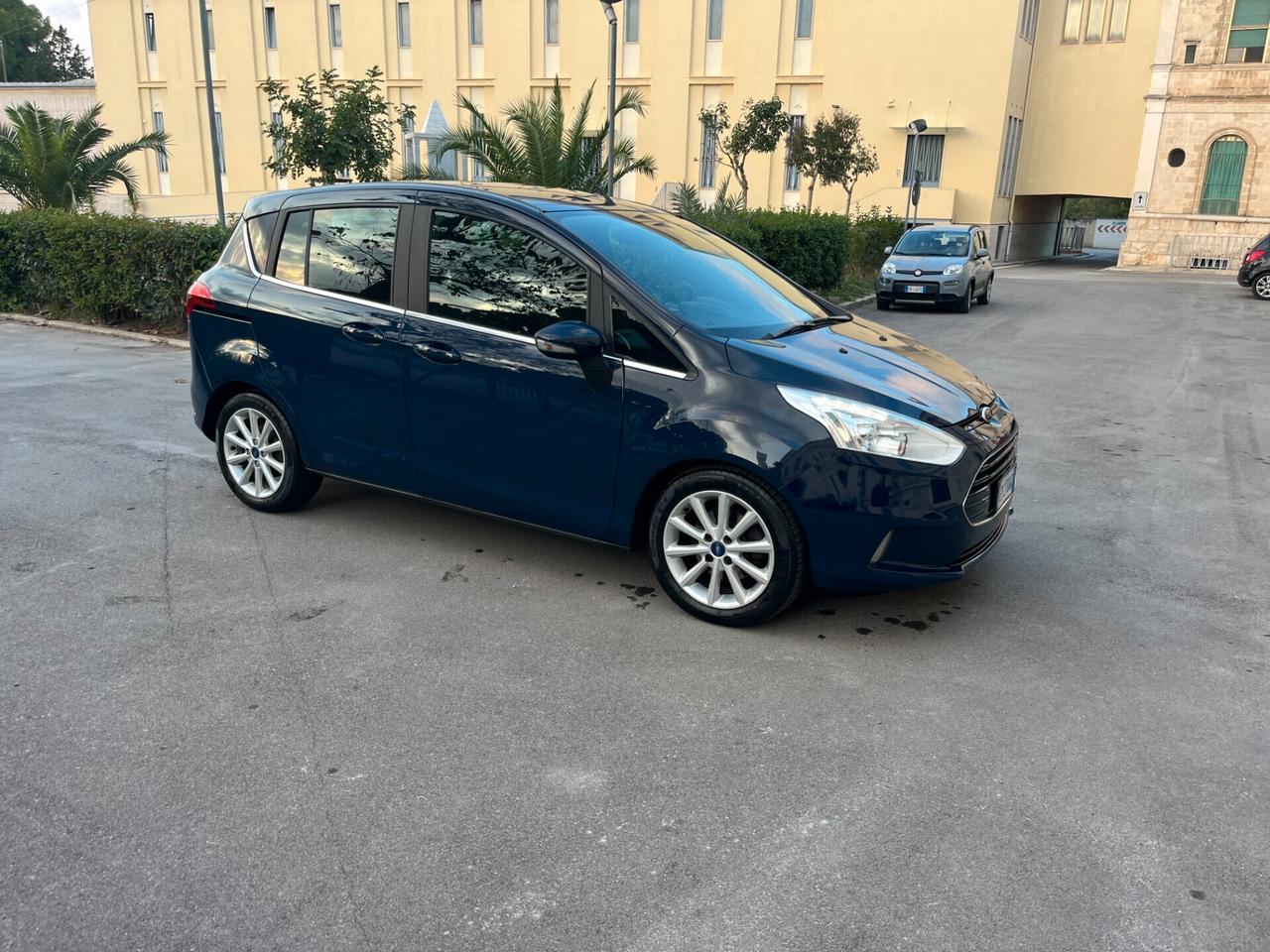 Ford B-Max 1.5 TDCi 75 CV Titanium Full