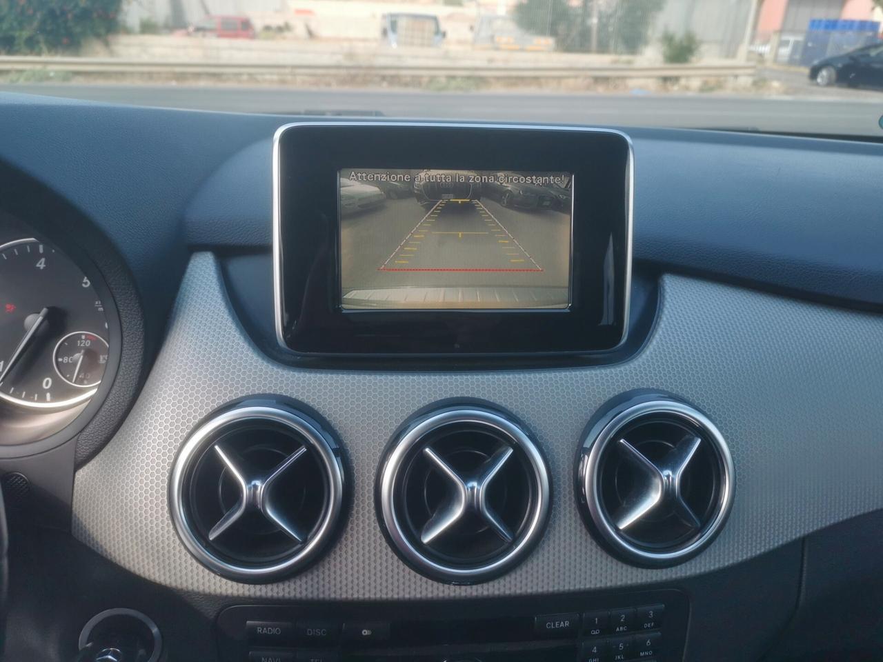 Mercedes-benz B 200 CDI BlueEFFICIENCY Premium 2012